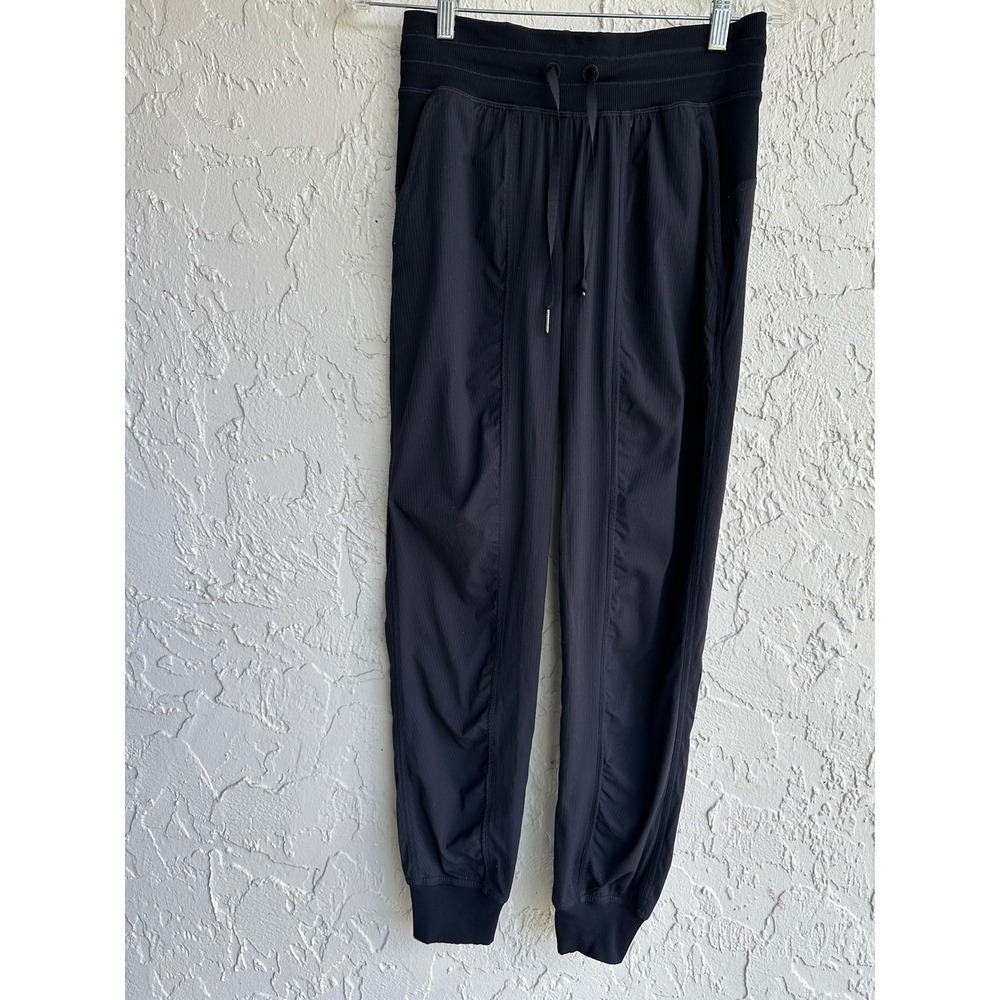 Lululemon Studio Jogger Pants Women 4 Black Textured Activewear‎ Athletic